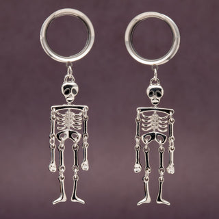 Stainless Steel Tunnels with Dangling Skeletons