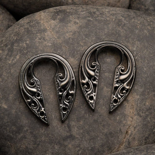 Stainless Steel Keyhole Hangers with Filigree Design